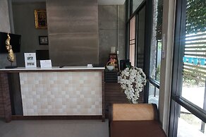Mila Garden Hotel