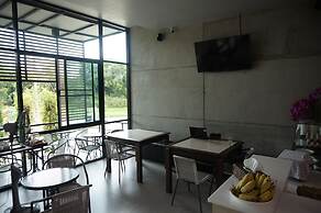 Mila Garden Hotel