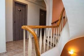 Hotel Argo