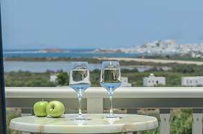Agnanti Hotel