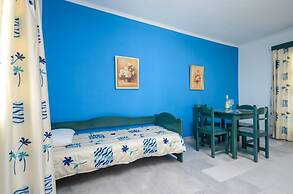 Agnanti Hotel