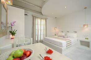 Agnanti Hotel