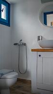 Aeraki Studios & Apartments