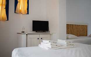 Aeraki Studios & Apartments
