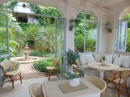 Villa Caprichosa