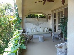 Villa Caprichosa