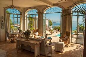 Villa Caprichosa