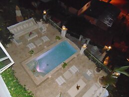 Villa Caprichosa