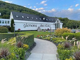 Glenora Inn & Distillery