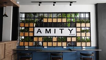 Amity Poshtel - Hostel