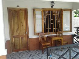 Nhat Huy Bungalow