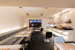 Atenea Rekord Suites Barcelona
