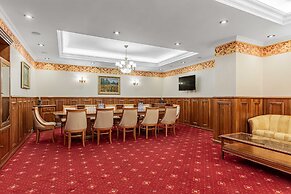 Natsionalny Hotel