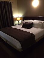 Altona Hotel
