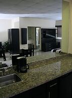 Hotel El Camino Inn & Suites