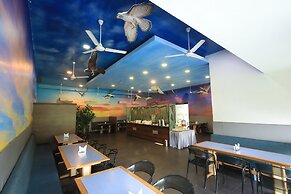 Hummingbird Resort