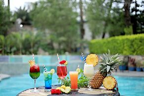 Hummingbird Resort