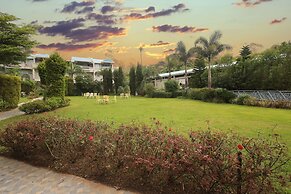 Hummingbird Resort