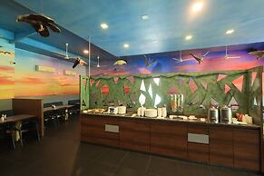 Hummingbird Resort