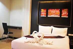 Metro Hotel & Spa