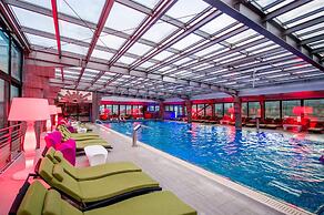 Business Hotel Conference Center & Spa