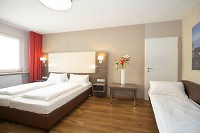 KOOS Hotel&Apartments
