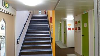 hotelF1 Evreux Sud