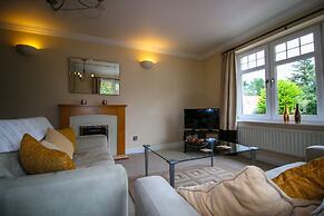 Turnberry Apartments