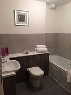 Turnberry Apartments