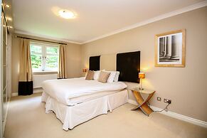 Turnberry Apartments