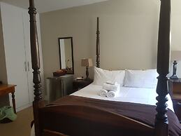 Melkbosch Guesthouse