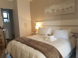 Melkbosch Guesthouse