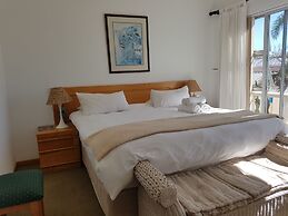 Melkbosch Guesthouse