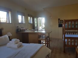 Melkbosch Guesthouse