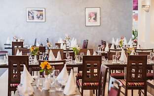 Mannin Hotel