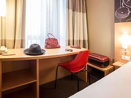 ibis Yerevan Center
