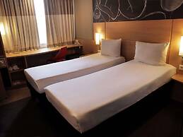 ibis Yerevan Center