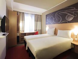 ibis Yerevan Center