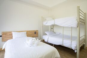 Hughomestay Hotel