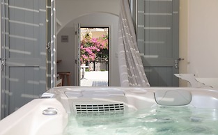 Proteas Hotel & Suites