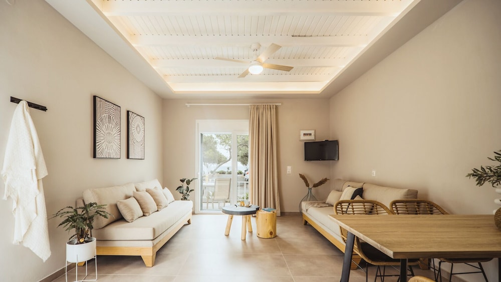Fata Morgana Studios & Apartments