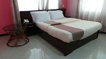 Fahari Hotel