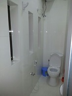 Fahari Hotel