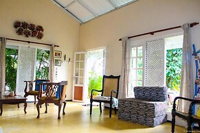 Anne's Maisonnette
