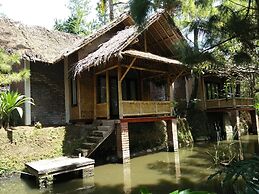 Bukit Alamanda Resort & Resto