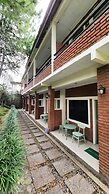 Bukit Alamanda Resort & Resto