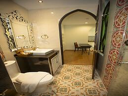 The Grand Morocc Hotel