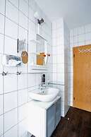 City Park Apartments Ludi