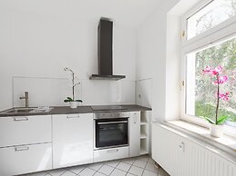 City Park Apartments Ludi