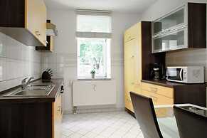 City Park Apartments Ludi